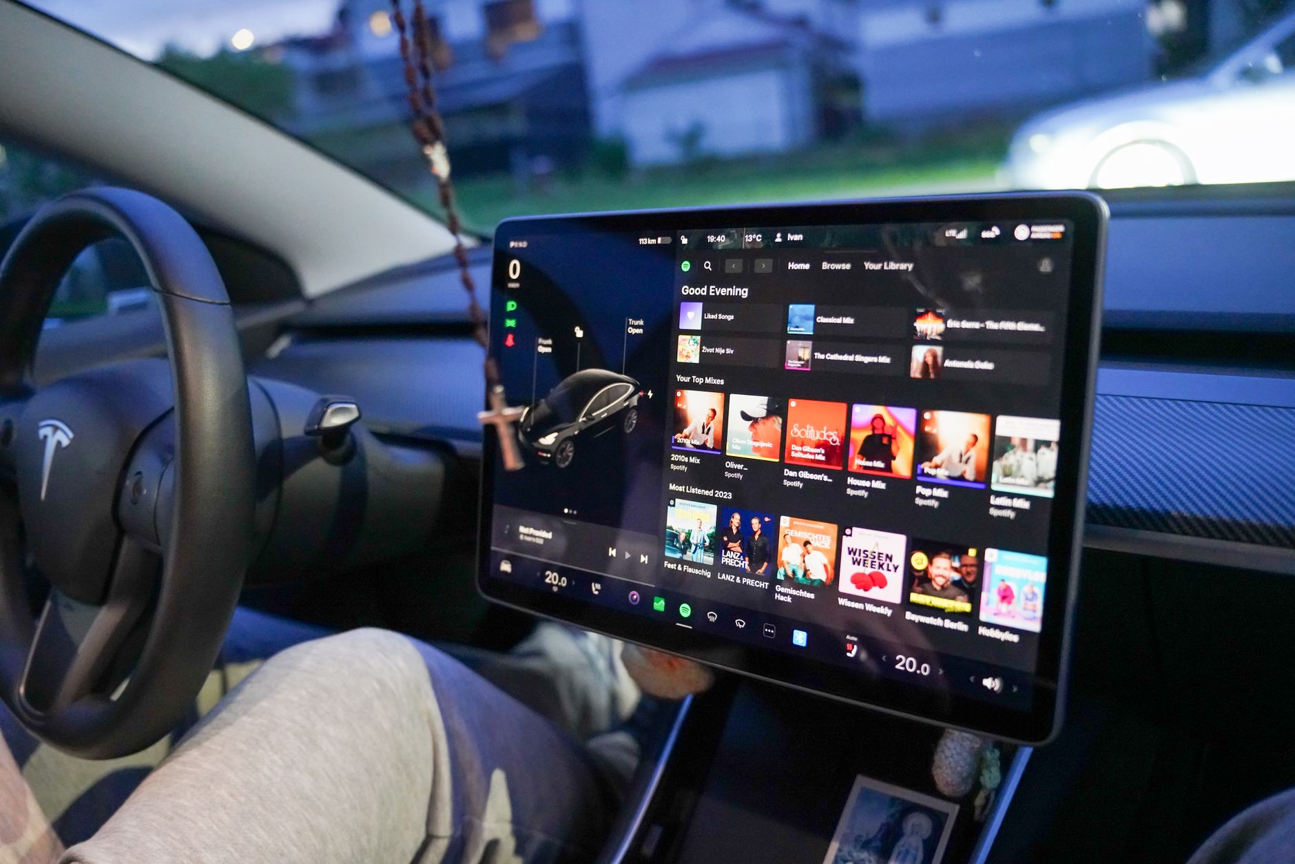 Flying Tesla Roadster: Best Proven Launch Experience